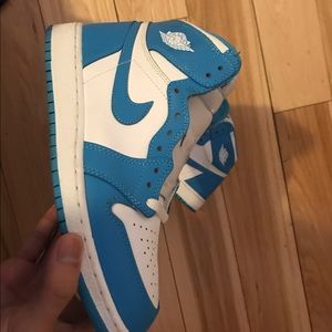 Jordan 1 UNC